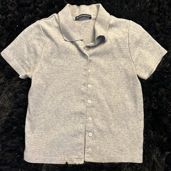 BRANDY MELVILLE button up top in grey - Picture 1 of 4